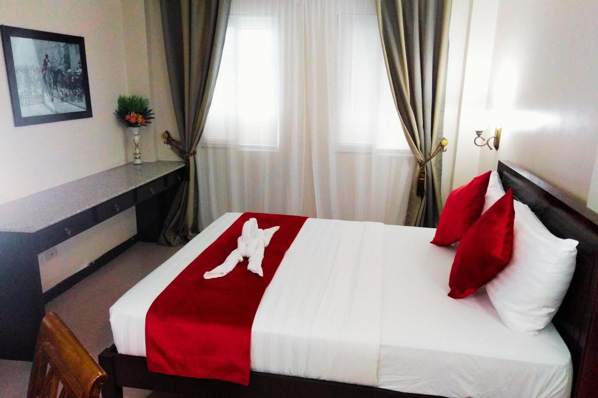Venezia Suites Hotel Iloilo Oda fotoğraf