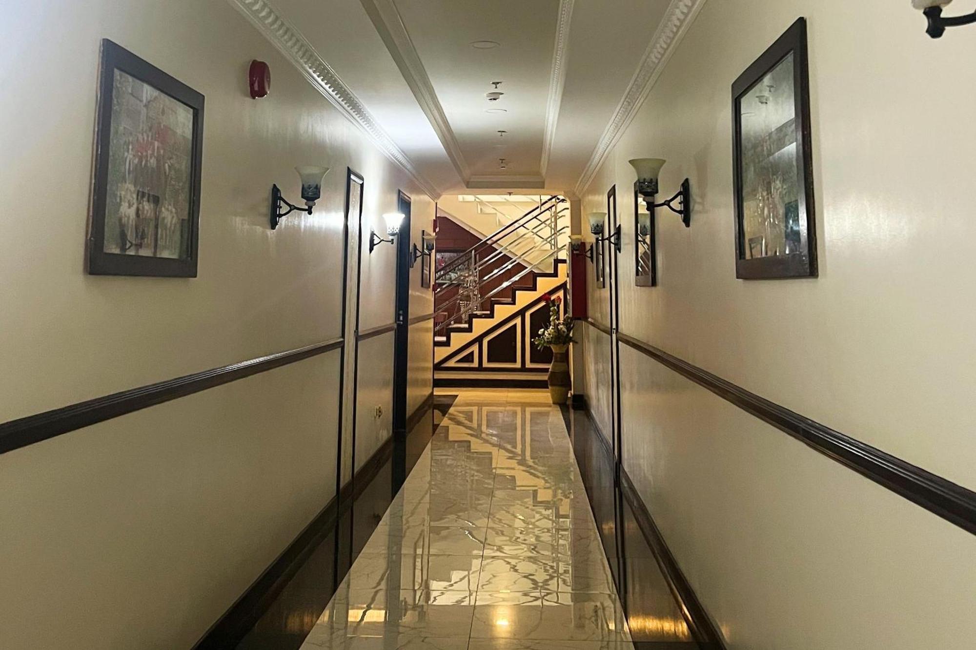 Venezia Suites Hotel Iloilo Oda fotoğraf