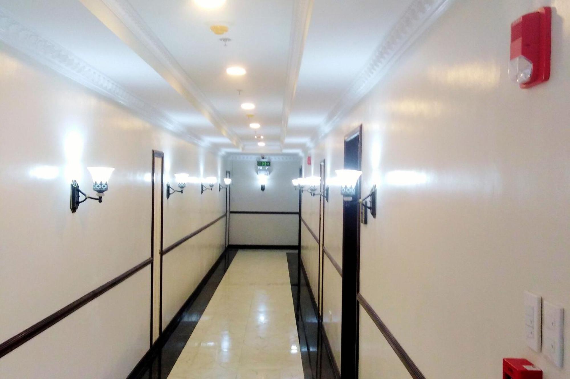 Venezia Suites Hotel Iloilo Dış mekan fotoğraf