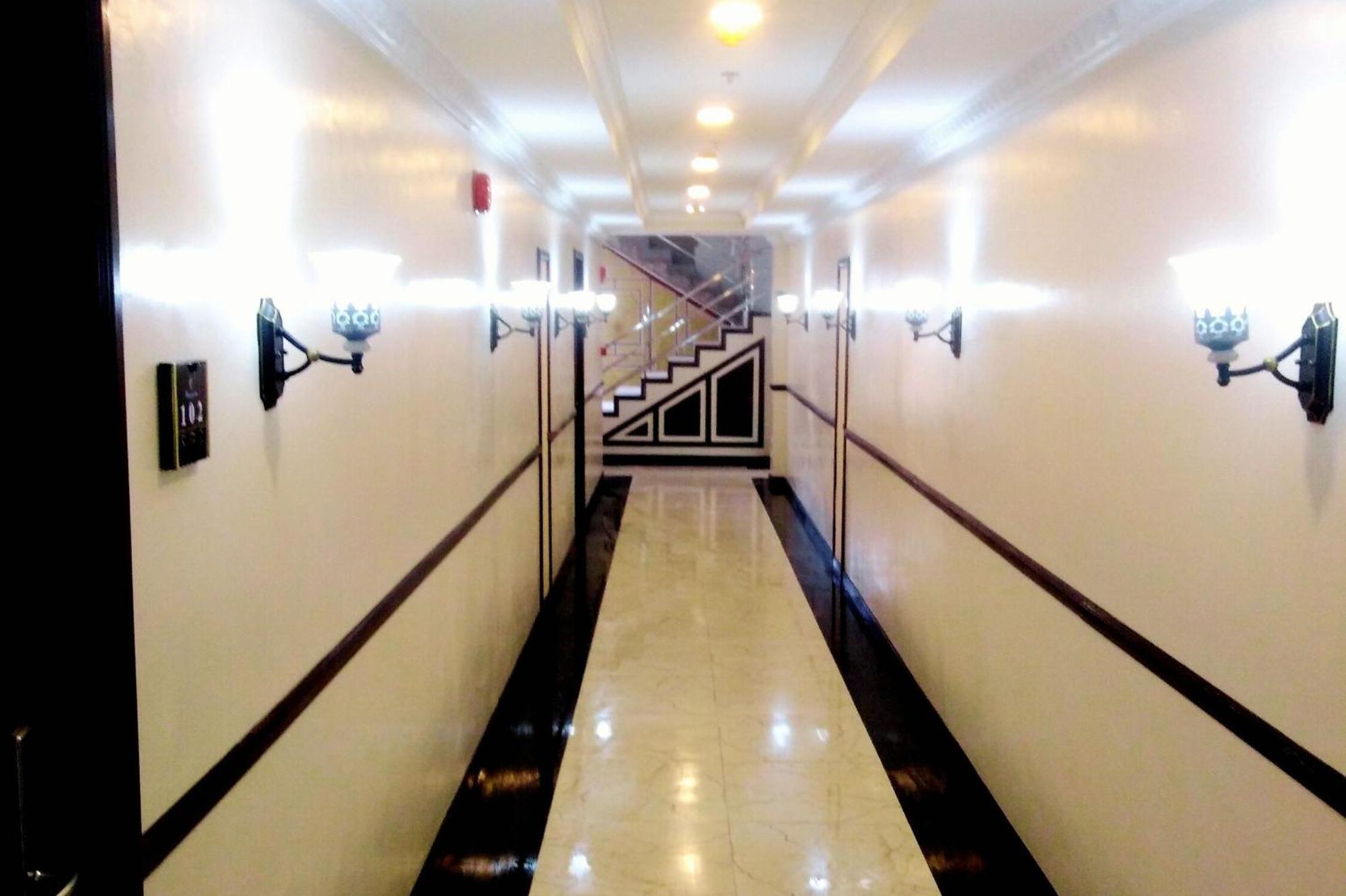 Venezia Suites Hotel Iloilo Dış mekan fotoğraf